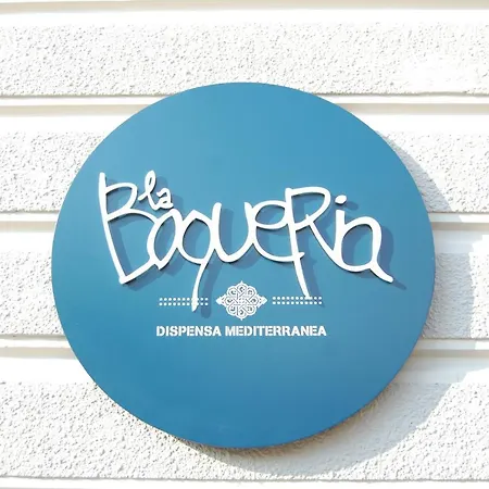 La Boqueria Guest house *